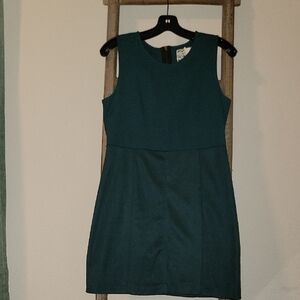 Pink Martini Elegant Emerald Green Sleeveless Dress Size Small